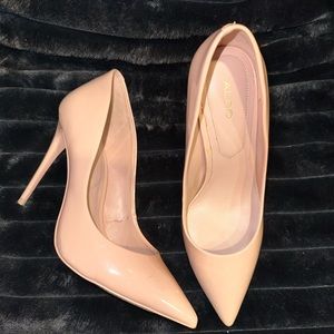 Aldo pumps.